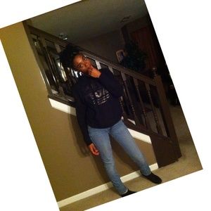 Meet your Posher, Kendra