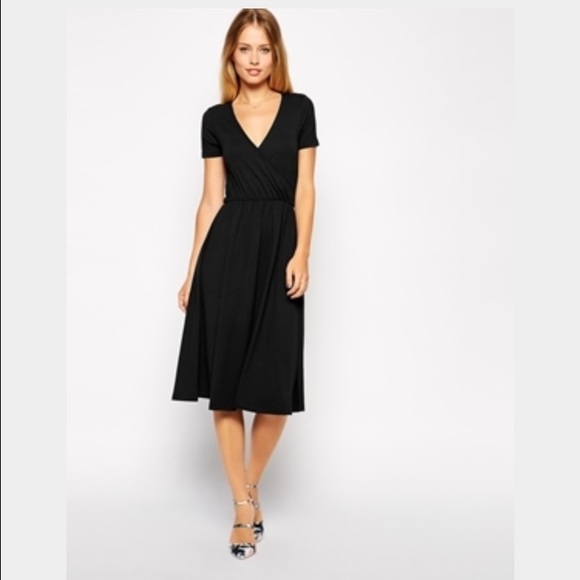 Donna Karan Dresses