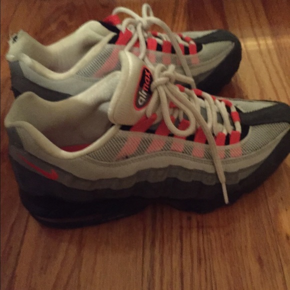 Air max 95!!! Girls