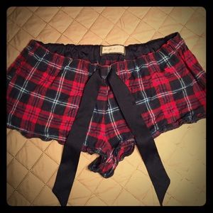 Abercrombie & Fitch sz Large flannel shorts NWOT