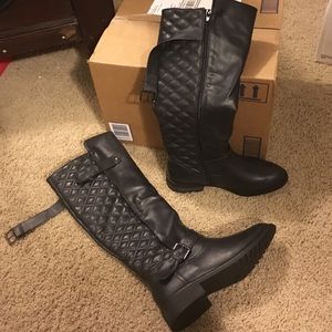 Bucco boots size 8