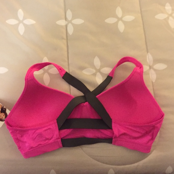 Yoga sports bra - Picture 2 of 3