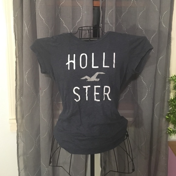 A Hollister tee