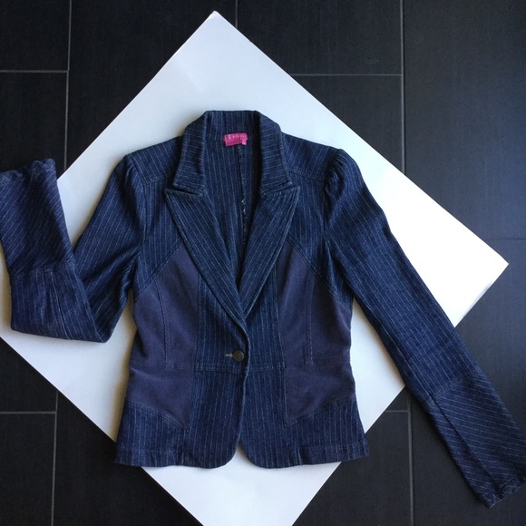 BCBGirls Jean Blazer Mixed Media - Picture 2 of 3