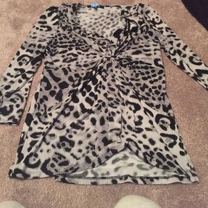 Leopard grey