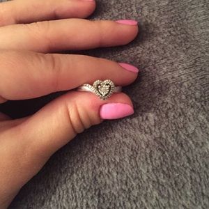 KAY Heart sterling silver ring