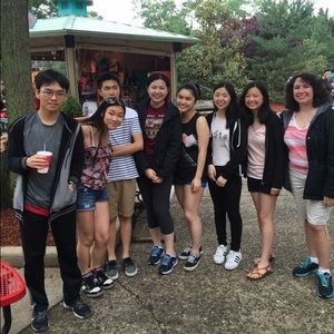 Meet your Posher, Juliana