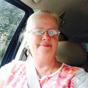 Meet your Posher, Cheri