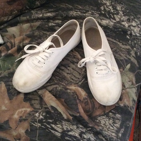 Vans - Picture 3 of 3