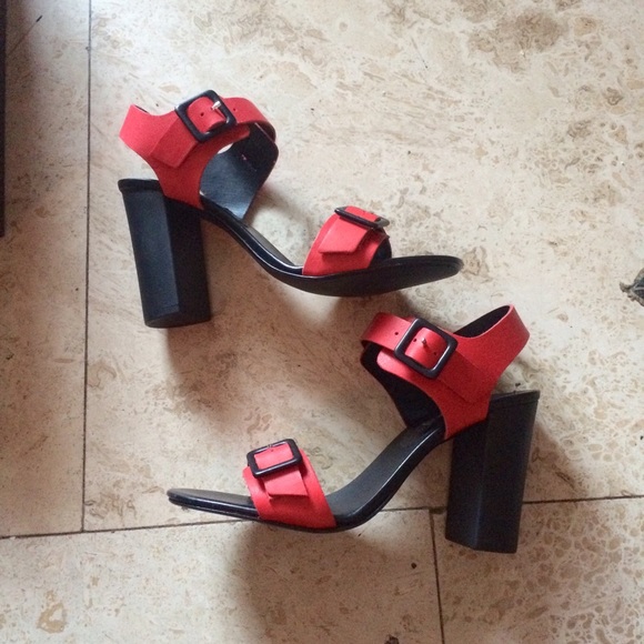Steven by Steve Madden Shoes - Red leather chunky heel sandals