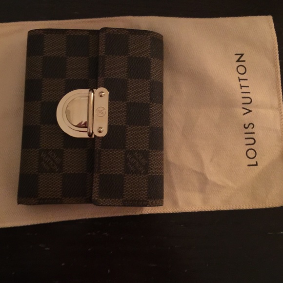 Authentic LV wallet