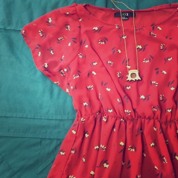 Forever 21 Red Flutter Sleeve Dress