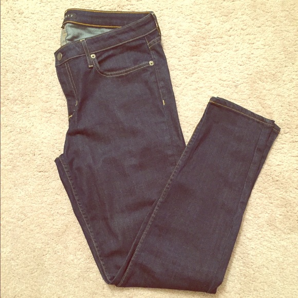 SOLD-Theory straight leg jeans