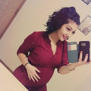 Meet your Posher, Cecelia