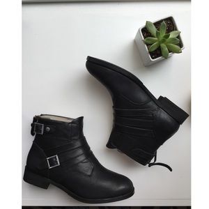 Brand new CAT FOOTWEAR BOOTS