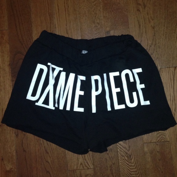 DIMEPIECE SWEAT SHORTS