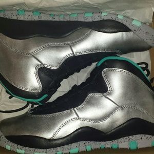 Jordan 10 size 7