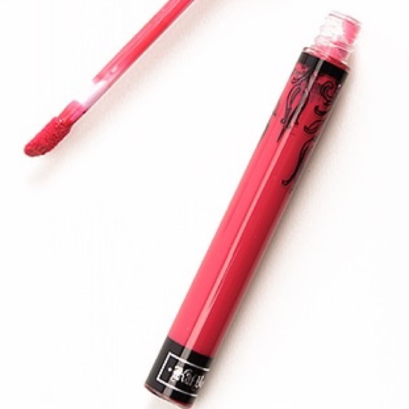 Kat Von D Berlin Liquid Lipstick