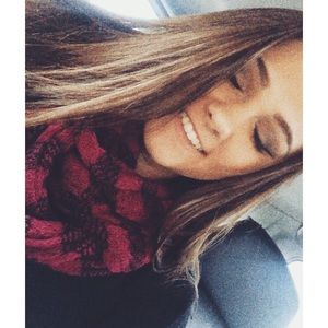 Meet your Posher, Karolina