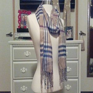 Plaid scarf