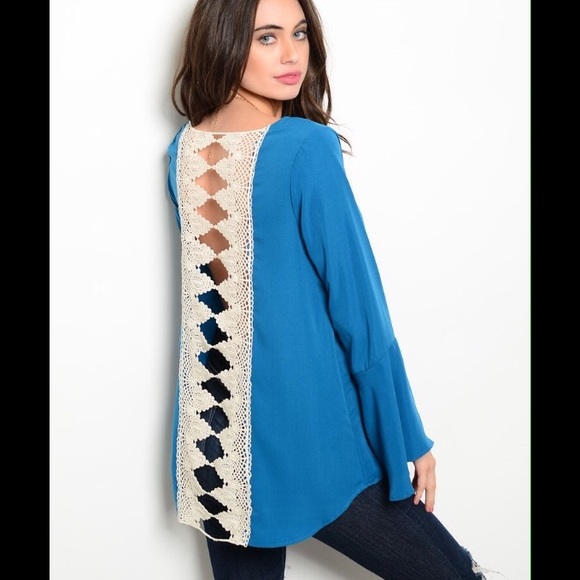 Blue Crochet Top 📍SALE PRICE📍 - Picture 4 of 4