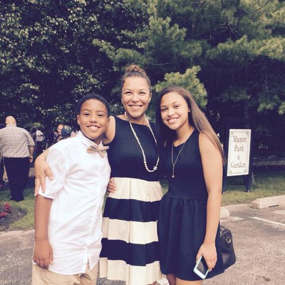 Meet your Posher, Teressa - Picture 1 of 1