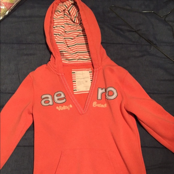 Aeropostale V-neck Hoddie
