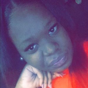 Meet your Posher, Tierra