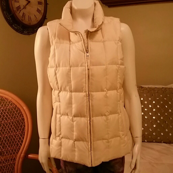 GAP Jackets & Blazers - Gap down vest