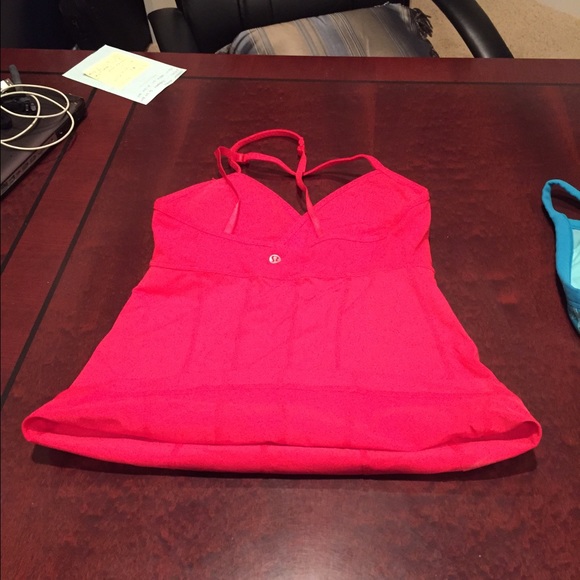 Red lulu lemon reserved