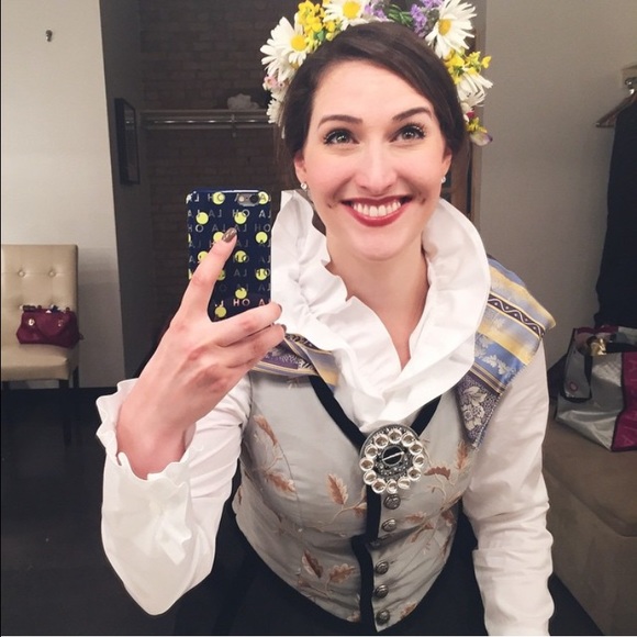 👋 Hi, nice to meet you! - Picture 2 of 4