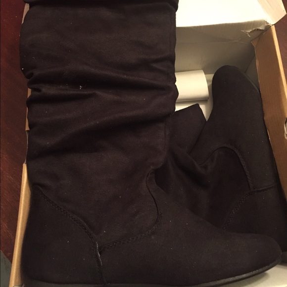 Black Boots.