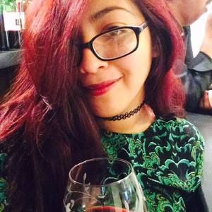 Meet your Posher, Julia