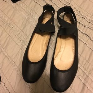Urban outfitters Ballet flats