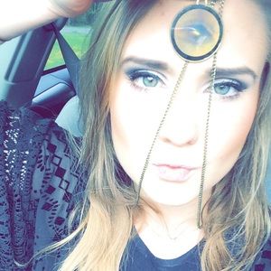 Meet your Posher, Scarlett