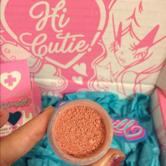 Sugarpill Charmy Loose Eyeshadow