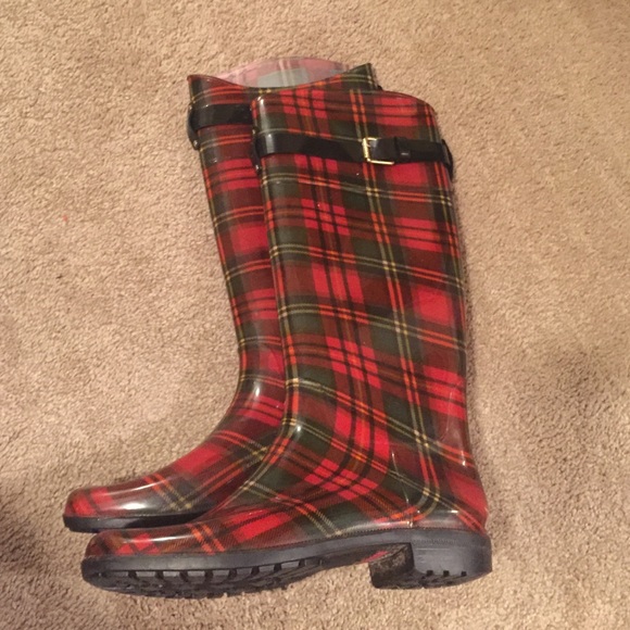 Rain boots