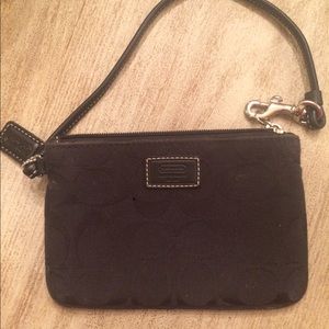 Coach wristlet in black