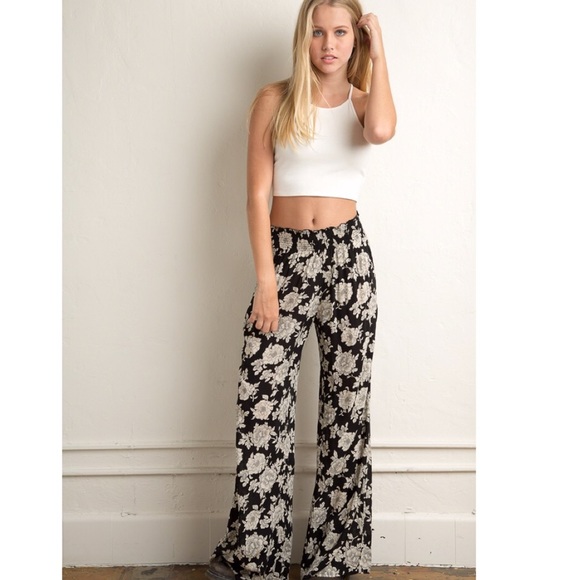 Brandy Melville Alexah Pants