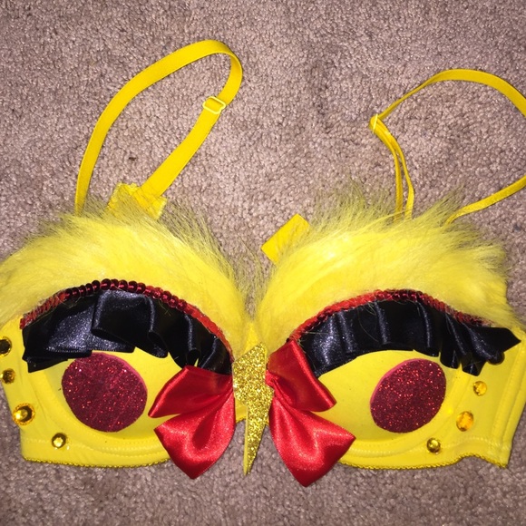Pikachu Rave Bra!