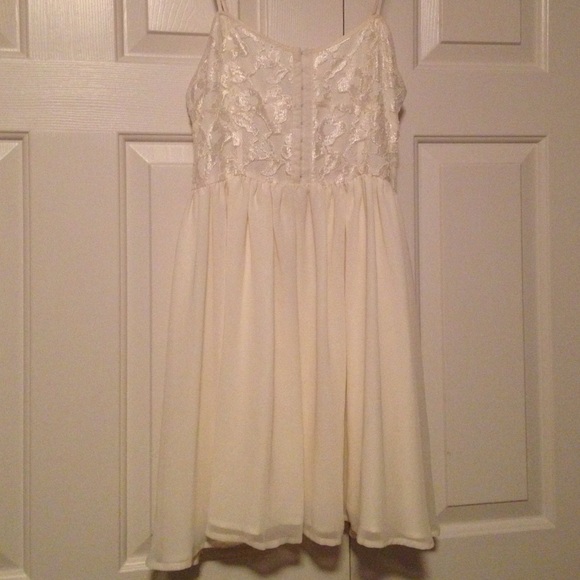 Forever 21 Lace Dress