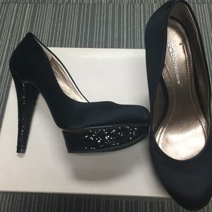 BCBGeneration black satin/party glitter pumps