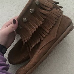 Minnetonka fringe booties