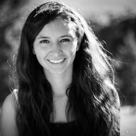 Meet your Posher, Mckenzie - Picture 1 of 1