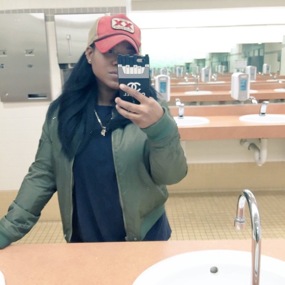 Meet your Posher, Tatyana - Picture 3 of 4