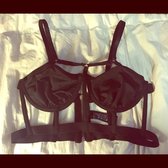 🚫SOLD🚫 Black Caged Bra