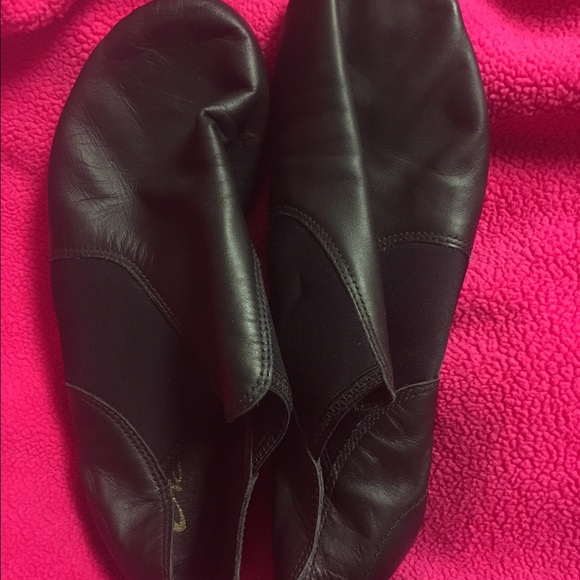 Capezio slip on jazz shoes