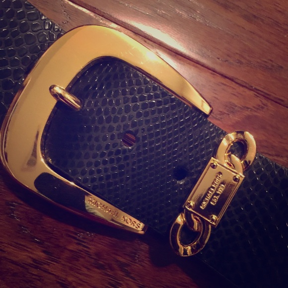 Michael Kors black belt