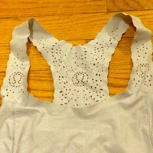 LULULEMON striped scalloped perforated racerback 4