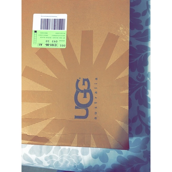 UGG Bailey Triplet button - Picture 3 of 4